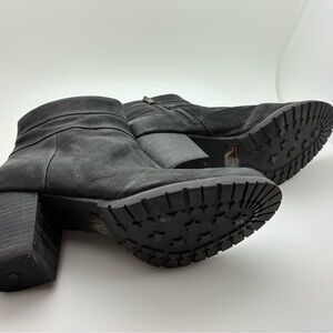 Clarks Indigo Black Leather Ankle Boots Booties